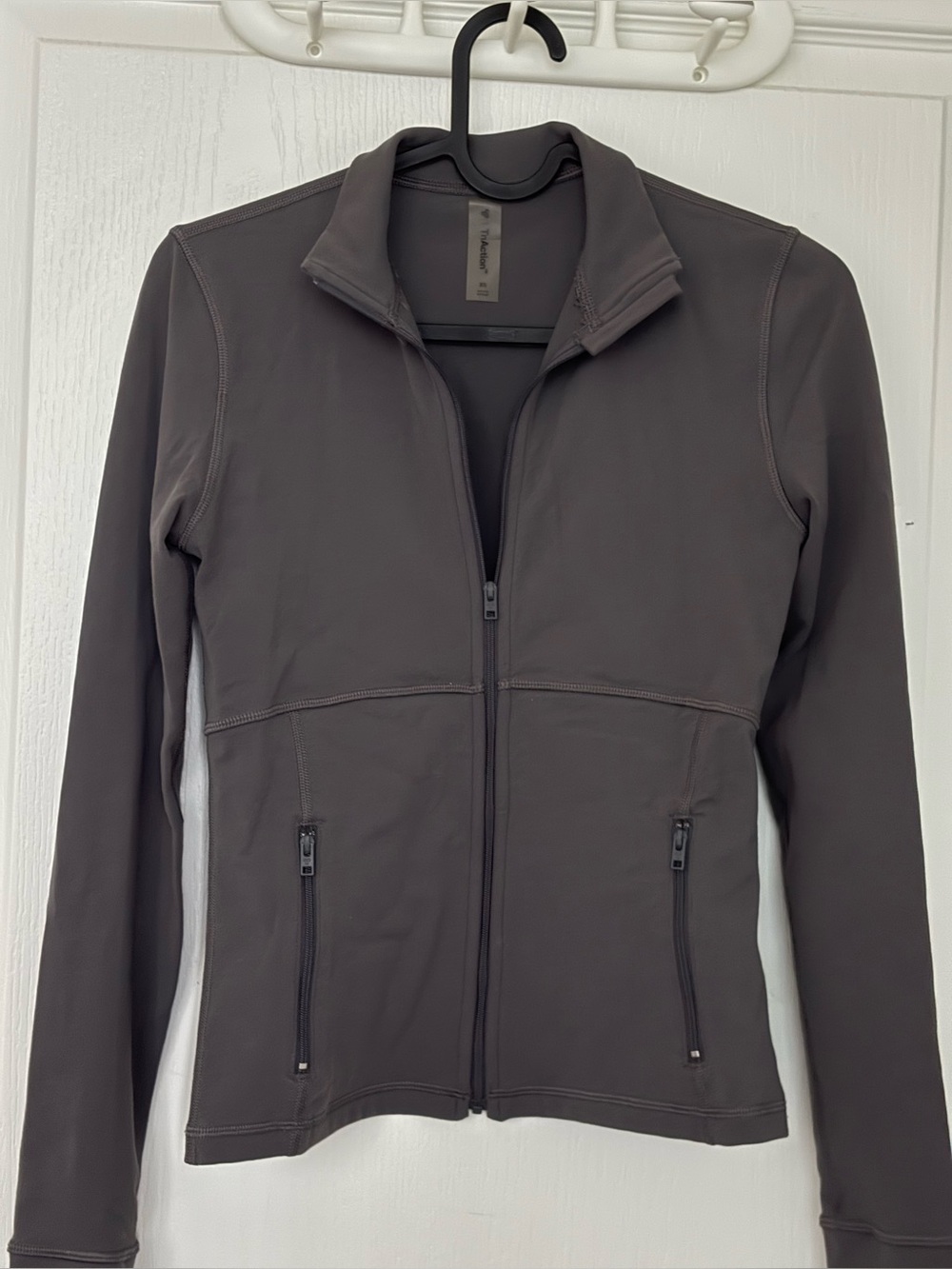 Aritzia TNA Life Zip-Up in Coal Grey